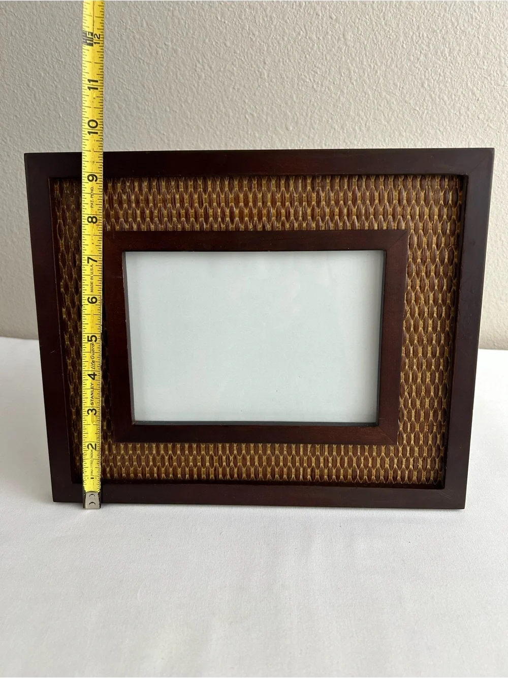 N/A rustic woven